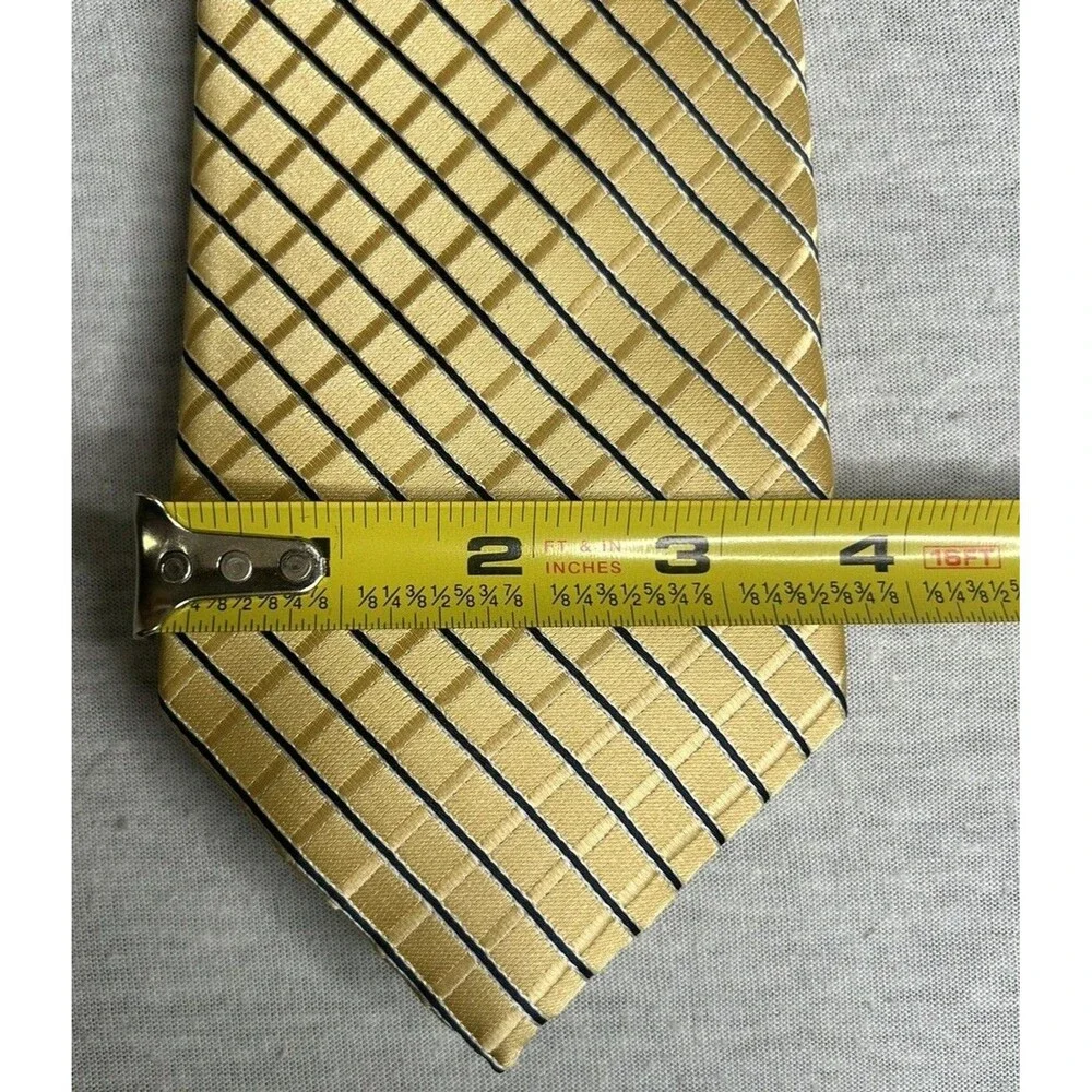 Stafford Essentials Men's Neck Tie Pale Yellow Blue Diagonal Stripes